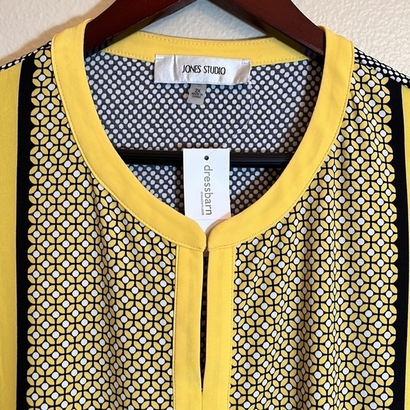 𝅺nwt Jones Studio by Dress Barn Plus Size Sleeveless Tank Top - Picture 2 of 14